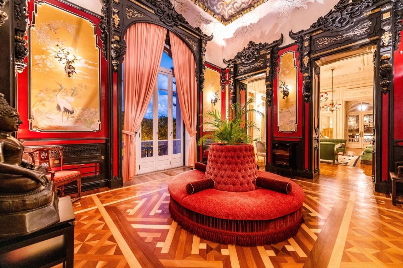 Pestana Palace Lisboa Hotel & National Monument - The Leading Hotels Of The World Exteriér fotografie The lobby of the hotel