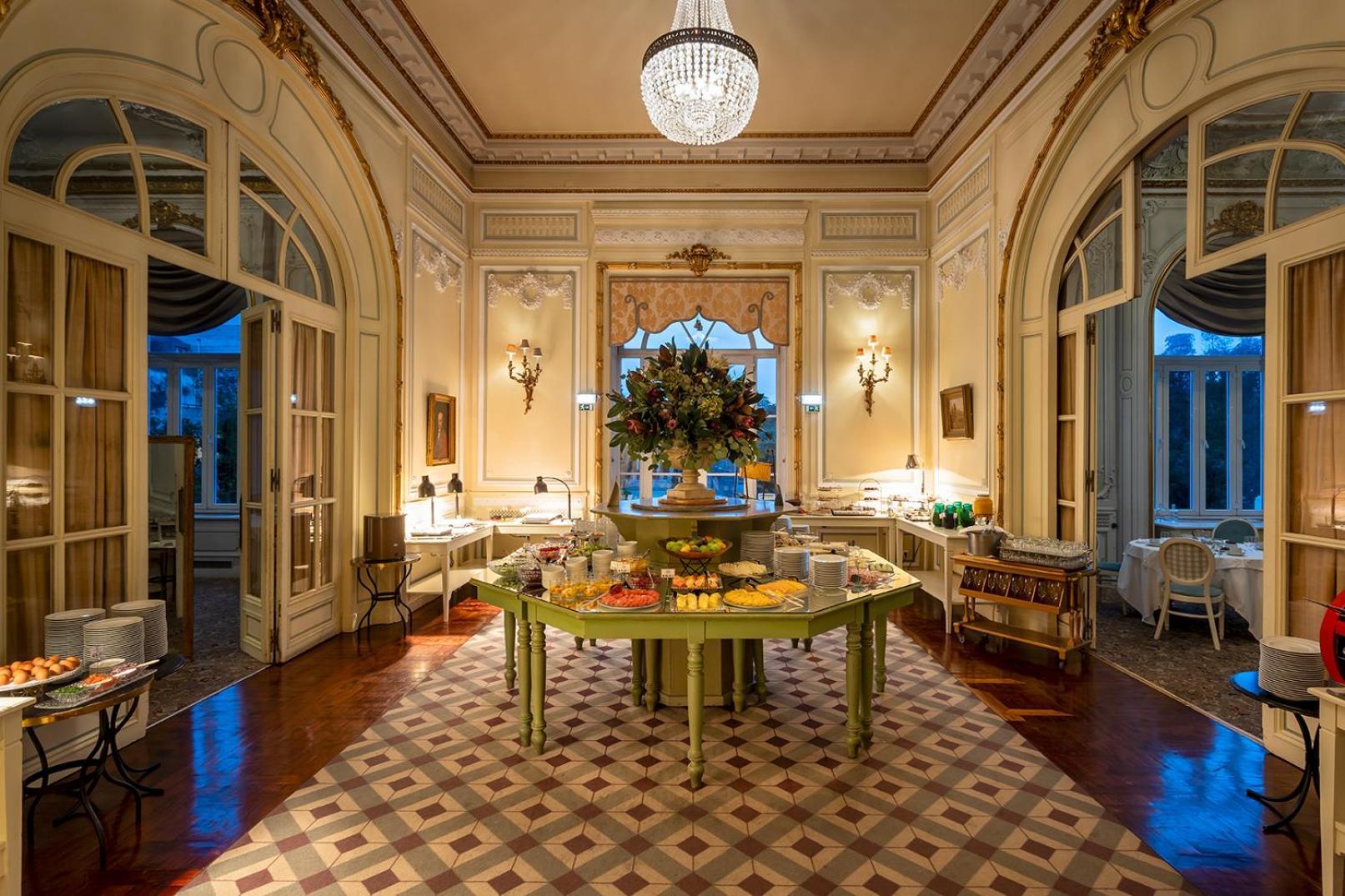 Pestana Palace Lisboa Hotel & National Monument - The Leading Hotels Of The World Exteriér fotografie The interior of the restaurant